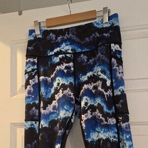 Constantly Varied Gear - Small/Capri Length Leggings - EUC